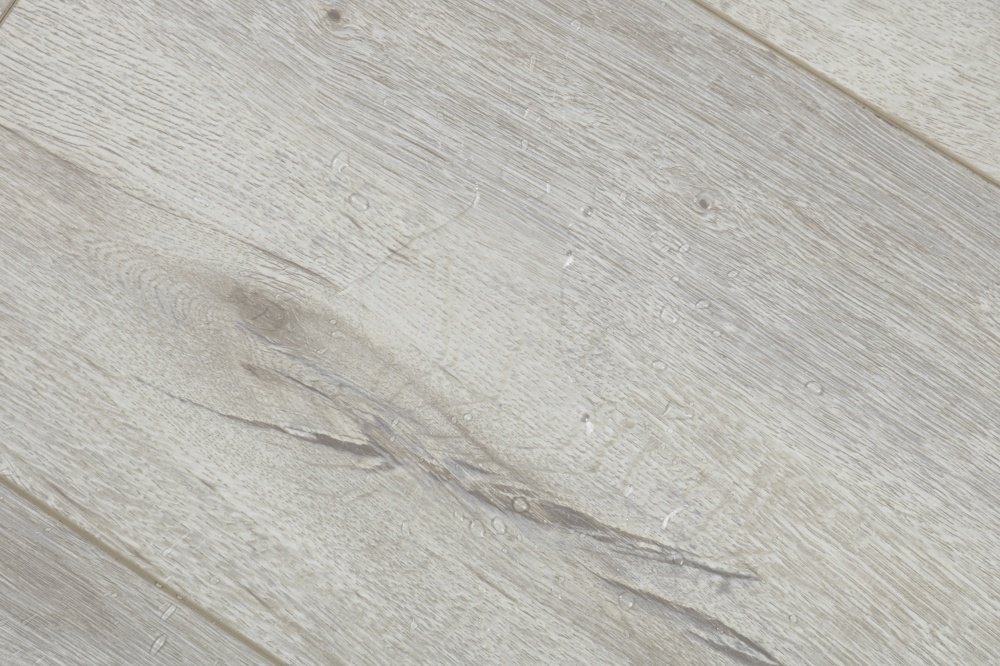  Robust Wood "Fortis"  