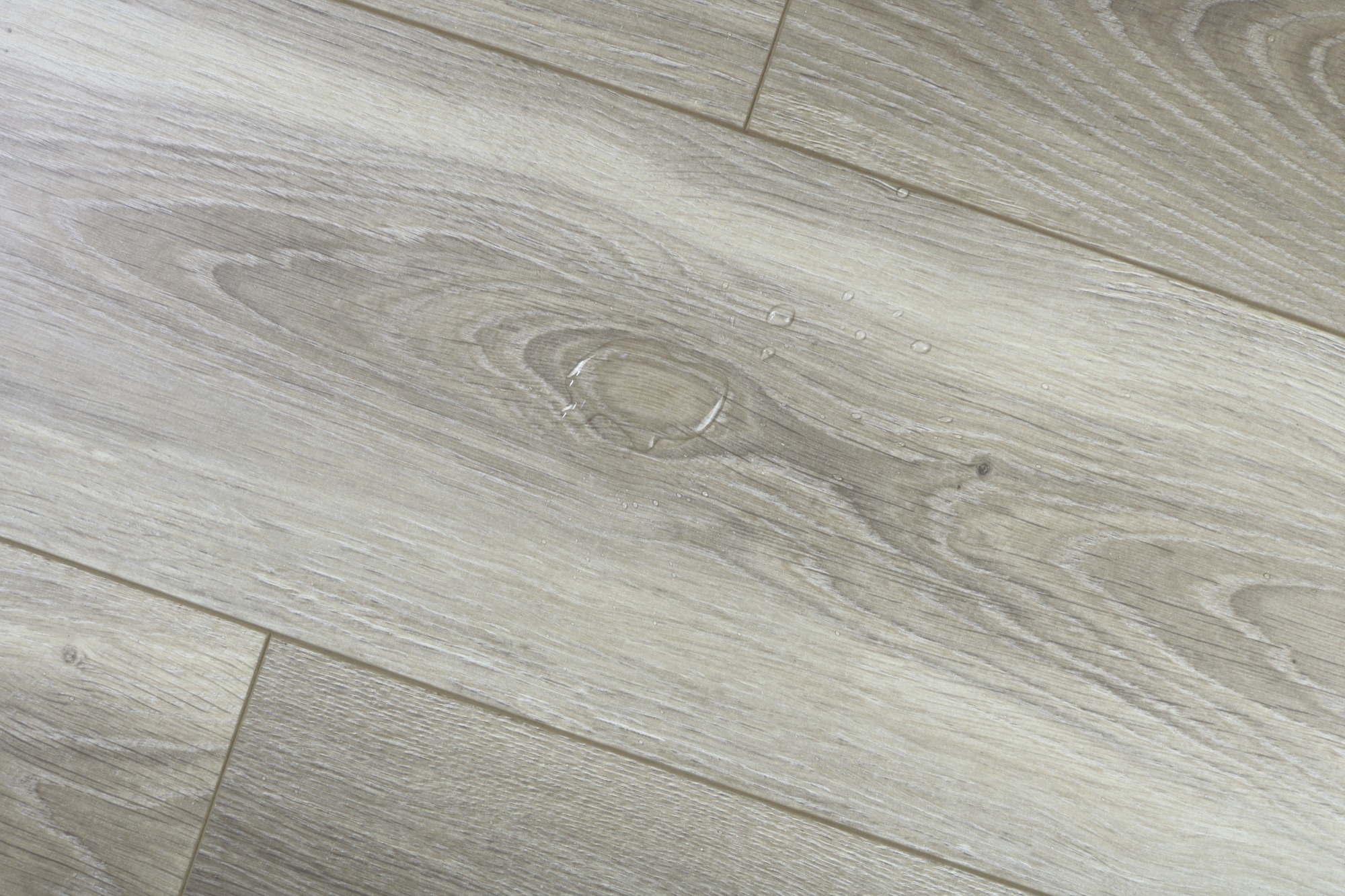  Robust Wood "Aqua Vision" 