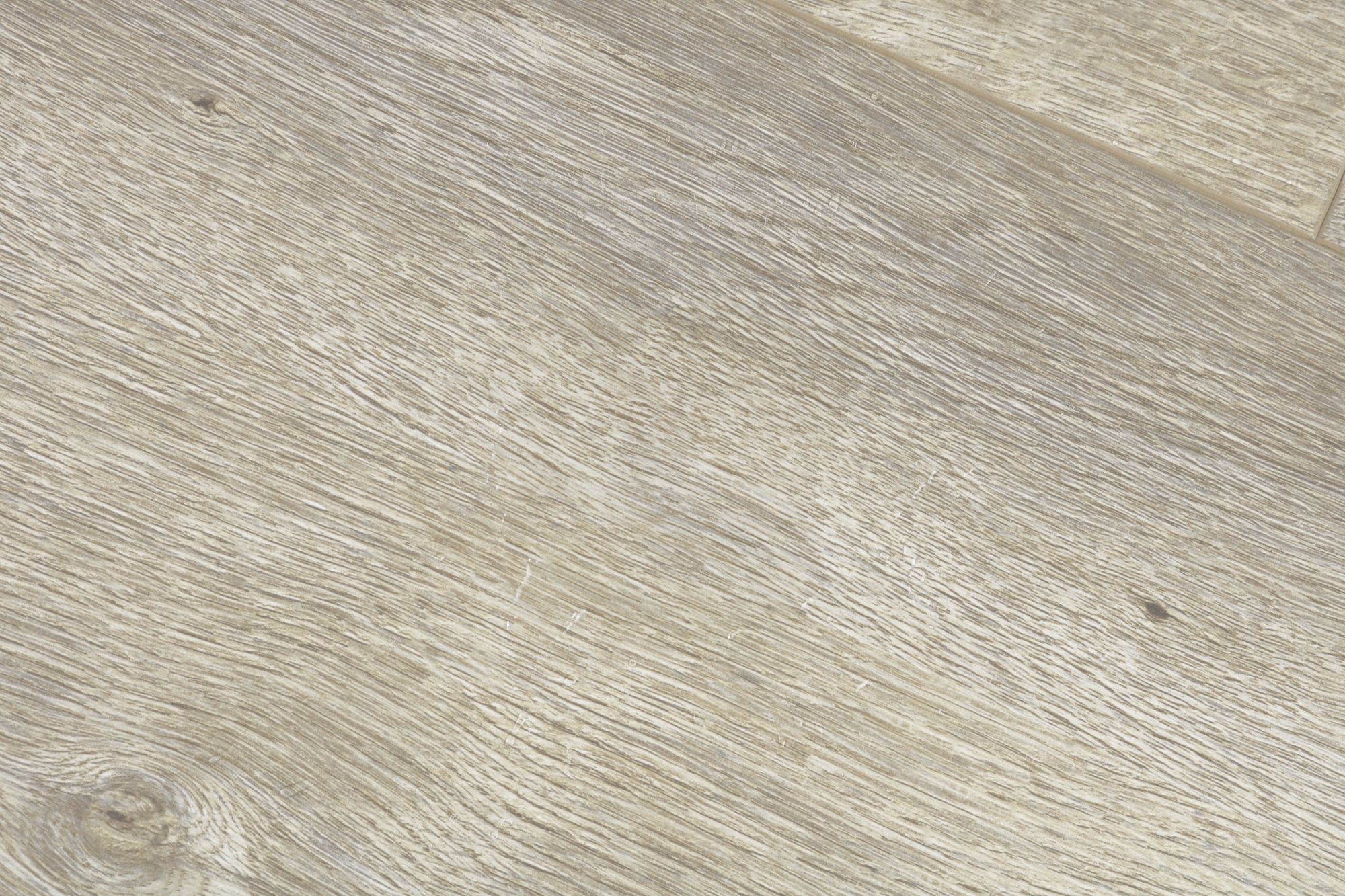  Robust Wood "Fortis"  