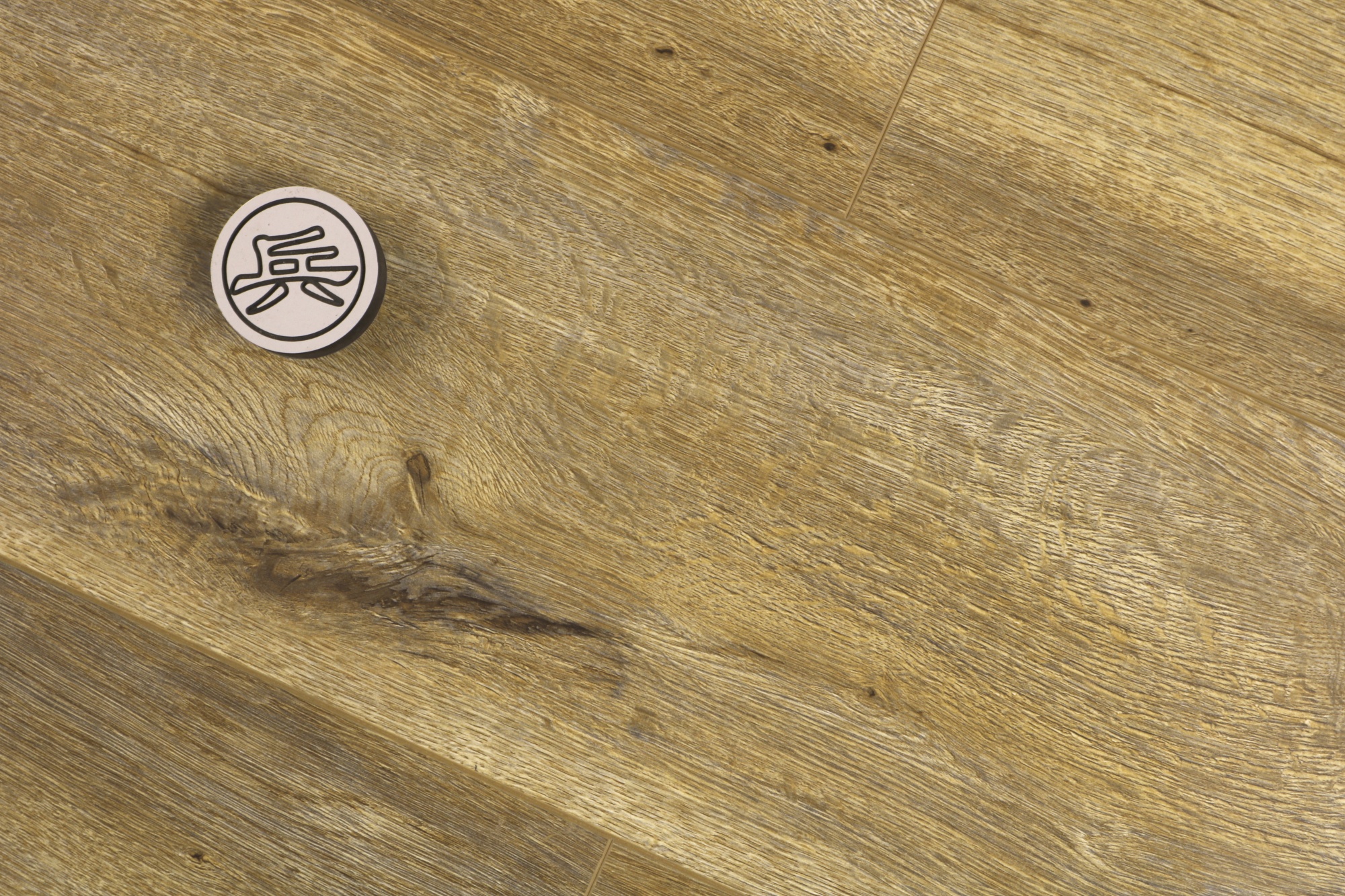  Robust Wood "Fortis"  